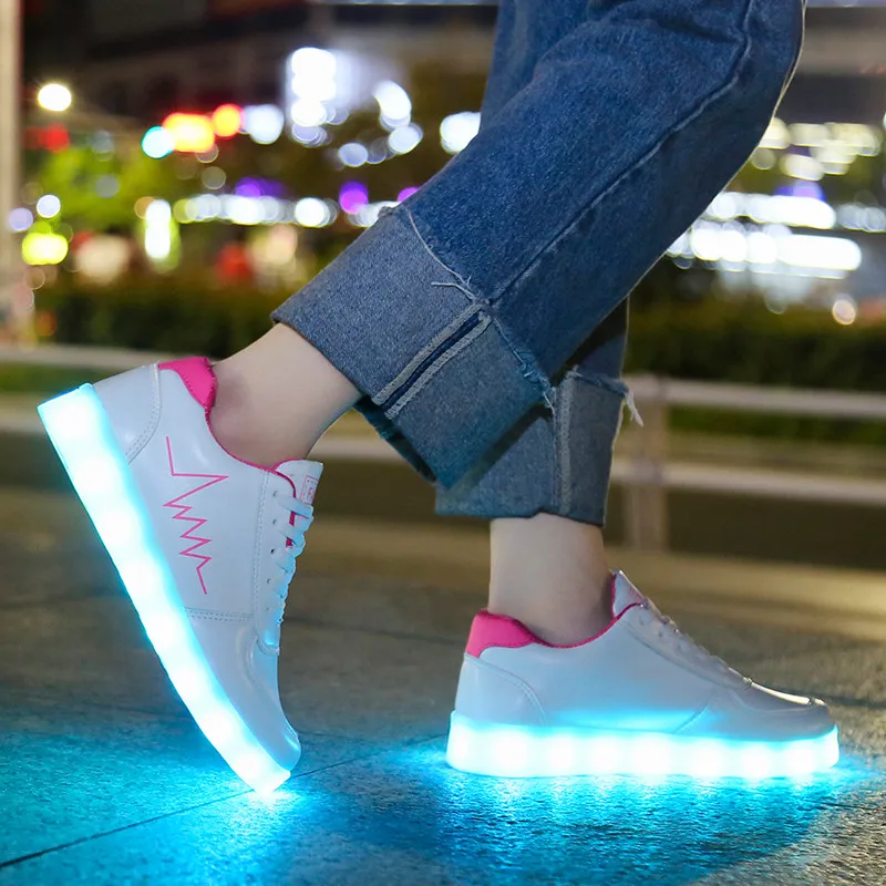 

Fashion USB Light Shoes Luminous Sneakers Nice LED Casual Light Up Children Adult Women Shoes