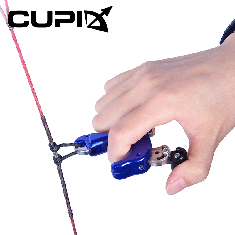 3 Fingers Compound Bow Release Automatic Closure Aid Wrist Clamp Type Grip Adjustable Sensitivity for Archery Hunting Shooting