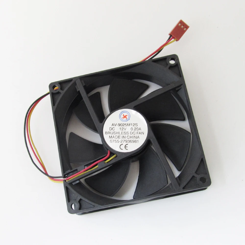 1pc Brushless DC Cooling Fan 12V 0.2A 92mmx92mmx25mm 90mm 9025 7 blades 3pin