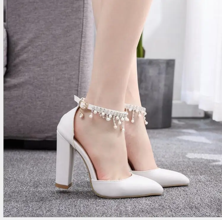 New Beaded pointed toe women\'s single shoes Woman Wedding Shoes Heels Heeled Sandals Pearl Rhinestone Ladies Sexy White Platform