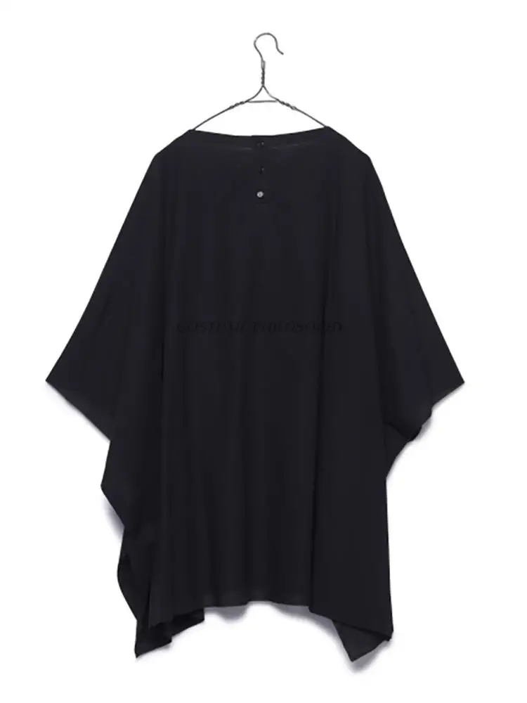 Men's new niche design singer stage wind contracted black and white fashion super loose casual