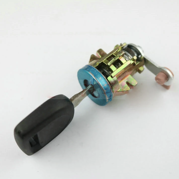 Left Front Door lock Cylinder for Familia Rear Lock & Central Control Cylinder Driving Door Car lock