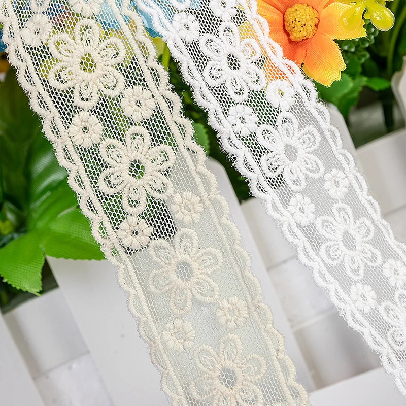 2.7cm/3cm/3.5cm wide 5yardslot Cheap Hot White/Beige DIY Mesh and Cotton Material Embroidered Lace Trimming Clothes Edge X1060