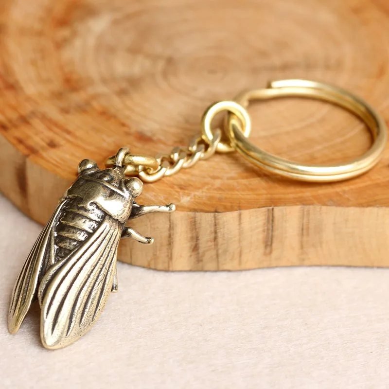Vintage Brass Cicada Keychain Pendants Gifts Pure Copper Lucky Key Chain Ring Hanging Trinkets Chinese Feng Shui Keyring Pendant