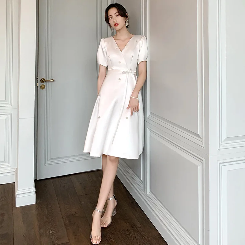 French V Neck Party Dress Women Beading Pearls Flower Short Sleeve Evening Dress White Elegant Prom Dresses Bridesmaid Vestidos