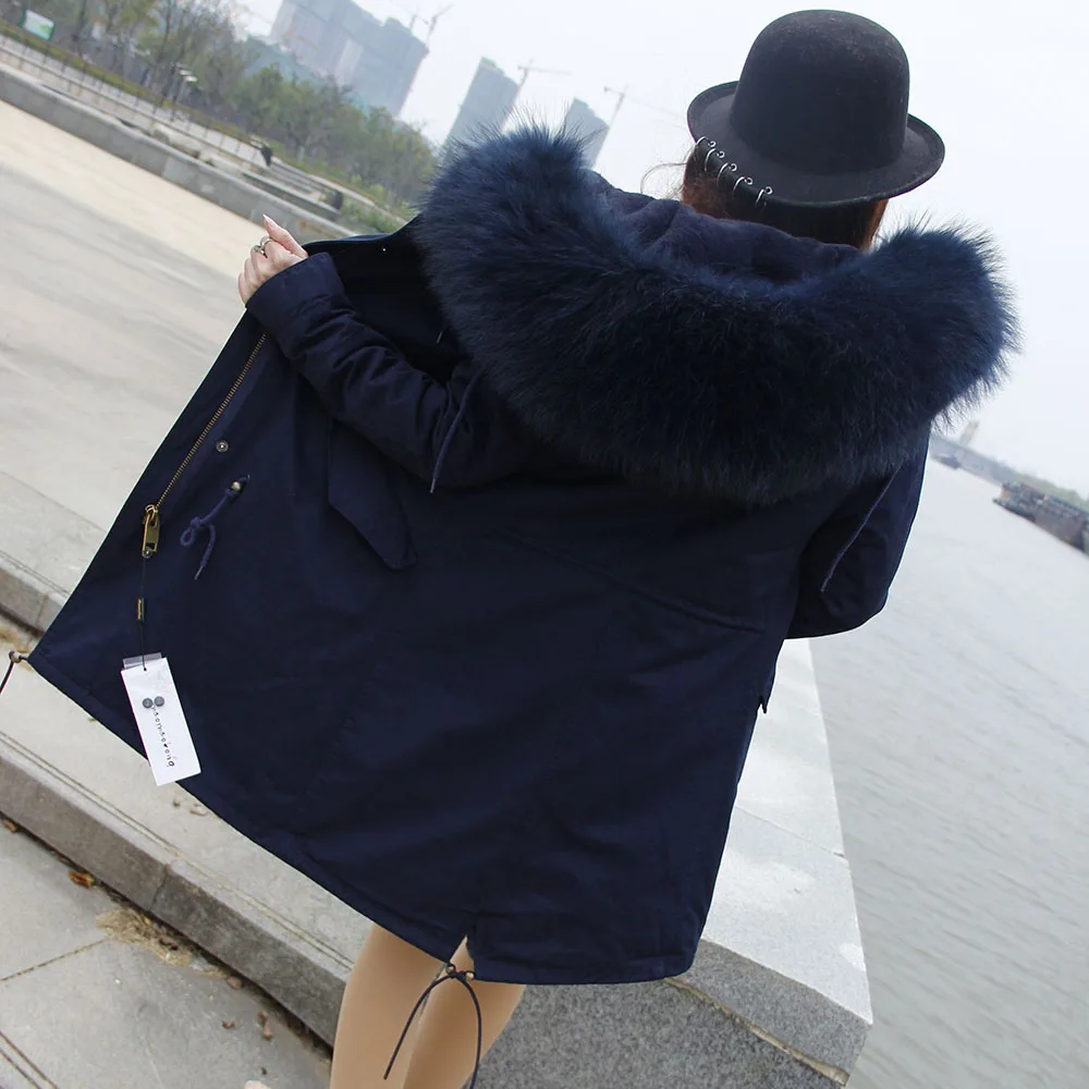 2020 winter new style Qiansongyi same fur navy blue oversized fur collar mid-length coat pie overcoming coat women