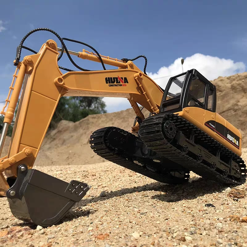 1/14 15CH HUINA RC Excavator caterpillar truck tractor metal Bucket 2.4G radio controlled machines Engineering vehicle toys boys