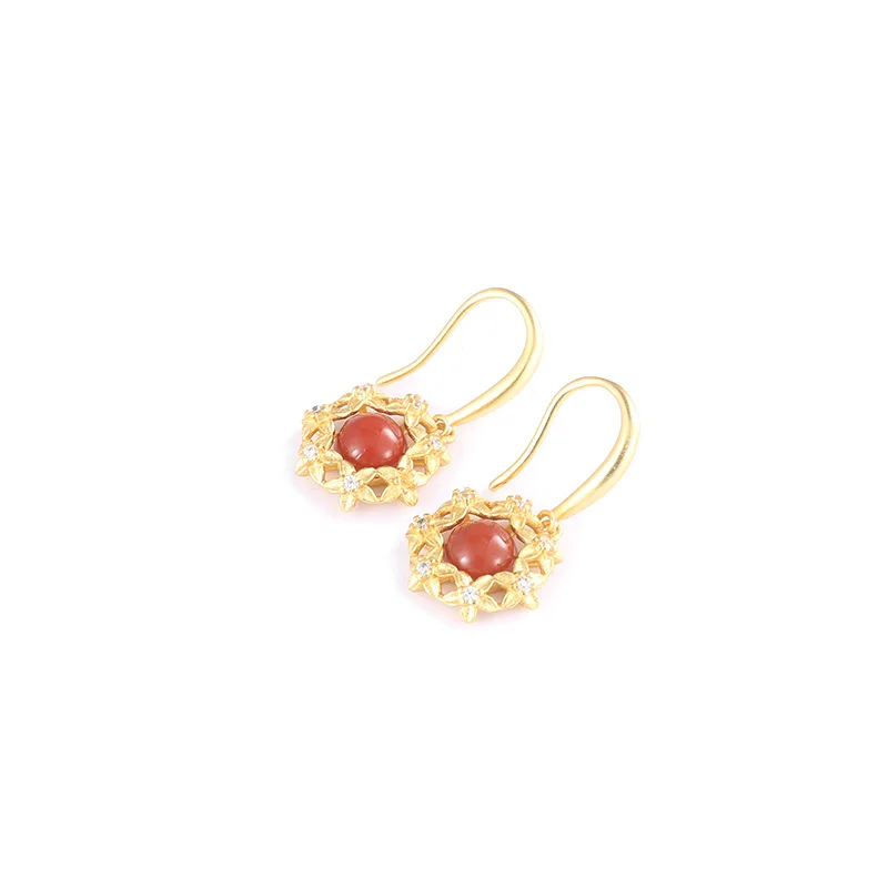 

SA SILVERAGE S925 Silver Gold Color Hetian Jade Earrings Red Agate Flowers Exquisite Personality Ladies Earrings Earrings Women