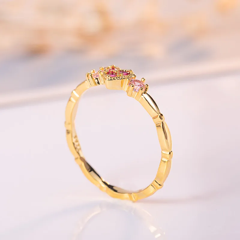 

Heart Red Crystal Zircon Diamonds Rings for Women Vintage Luxury 925 Silver Jewelry Bijoux Bague Engagement Wedding Bulk Rings