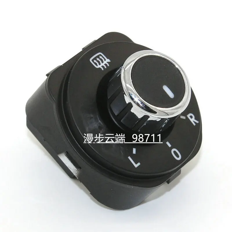 For POLO 2011-2013 Outside reversing mirror switch Mirror adjustment knob heating Chromium plating