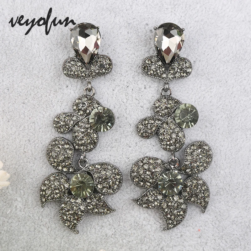 Veyofun Classic Flower Rhinestone Drop Earrings Elegant Dangle Earrings Jewelry for Women Gift Brinco