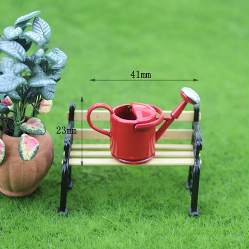 

1pc Metal Watering Can Garden Miniature Decoration Dollhouse Miniature Furniture For Children Kids Dolls Accessories