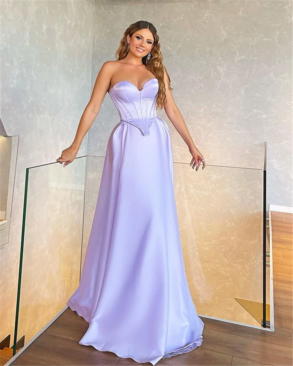 Customized Lilac A Line Satin Evening Dresses Boning Sweetheart Long Prom Party Dress Women\'s Night Club Formal Gowns Plus Size