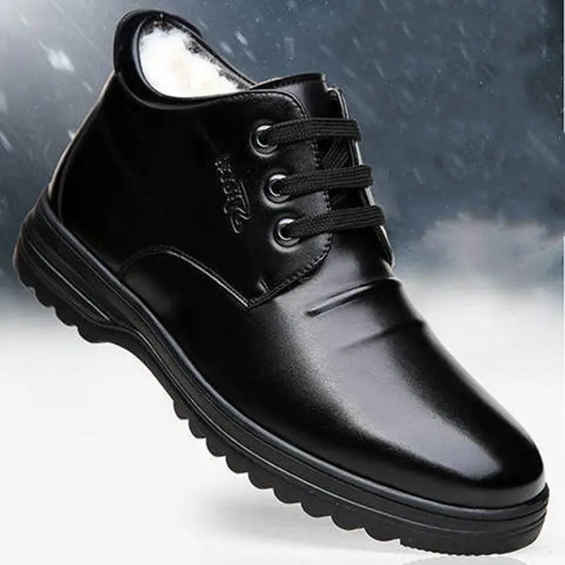 Winter Fleece Men\'s Brogue Boots New Cow Leather Men\'s Shoes Fashion Motorcycle Boots Comfortable Ankle Boots Casual Shoes