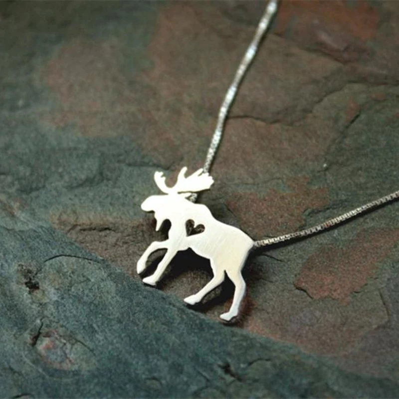 Simple Silver Color Little Moose Pendant Necklace Charm Female Heart-Shaped Necklace Girl Bohemian Accessories