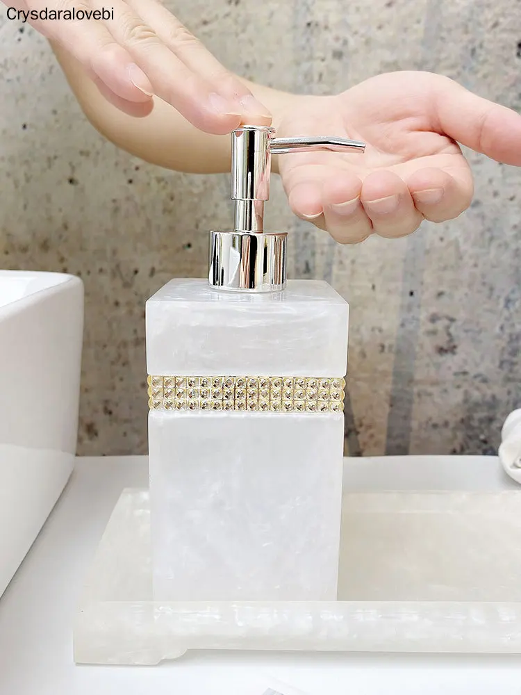 European Rhinestone 400-500ml Shower Gel Bottle Soap Dispenser Bathroom Accessories Set Lotion Bottle Toothbrush Holder Hand