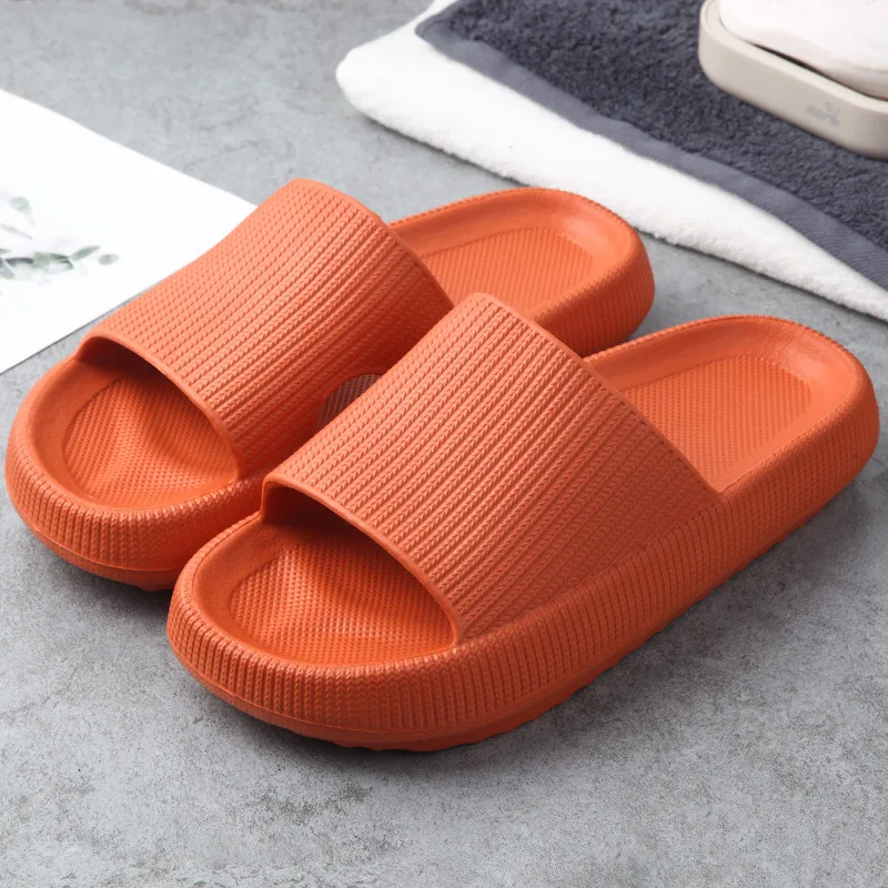 WOTTE Soft Slippers EVA Hole Leaking Slippers Women Bathroom Shoes Slides Anti-slip Indoor Home Slippers House Bath Sandals Men