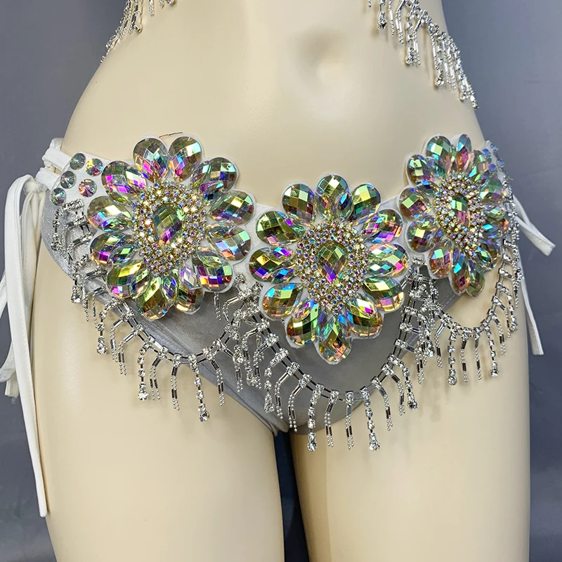 New Arrival Sexy Samba Carnival For Women Wire Bra & Belt Crystal Stones Samba Suit Outfit Free Shipping C033