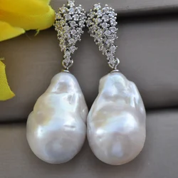 Z10657 24mm White Baroque Drop Keshi Pearl CZ Dangle Earring