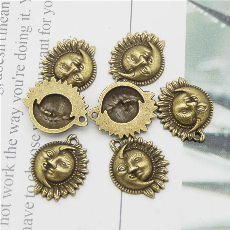 10pcs/pcs Moon and Sun charms for Jewelry Making Vintage Necklace Bronze Metal Color Diy Necklace Charm Accessories Fashion