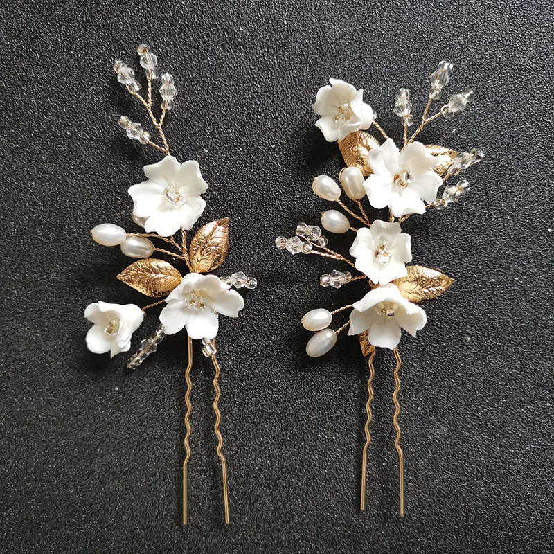

SLBRIDAL Handmade Alloy Leaf Ceram Flower Freshwater Pearls Bridal Hair Pin Wedding Hair Sticker Women Jewelry Hair Accessories