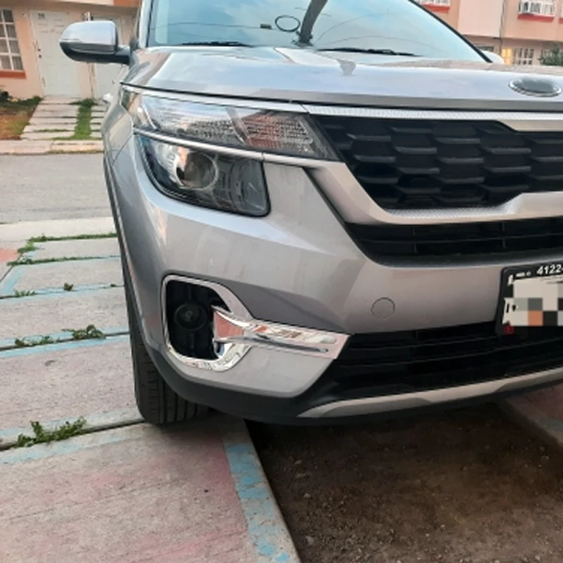 Front / Rear Fog Lights Lamps Cover Trims 2PCS Shiny / Carbon Fiber Look Car Accessories Fit For Kia Seltos 2019 2020 2021