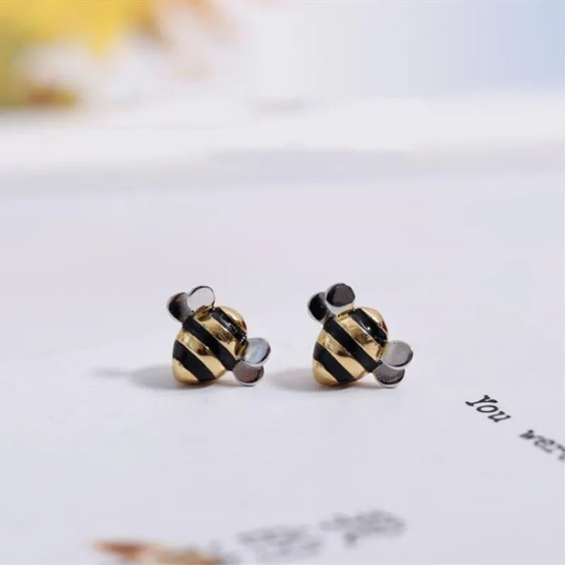 925 Sterling Silver Jewelry Wholesale Korean Fashion Cute Bee Exquisite Creative Female Personality Pendant Necklaces   N274