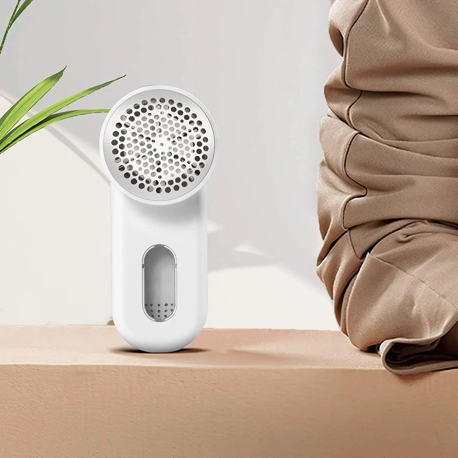 آلة قص المنسوجات الكهربائية المحمولة الملابس الشعر الكرة المتقلب مع ستة شفرات لإزالة الشعر الكرة كفاءة مع Usb الشحن