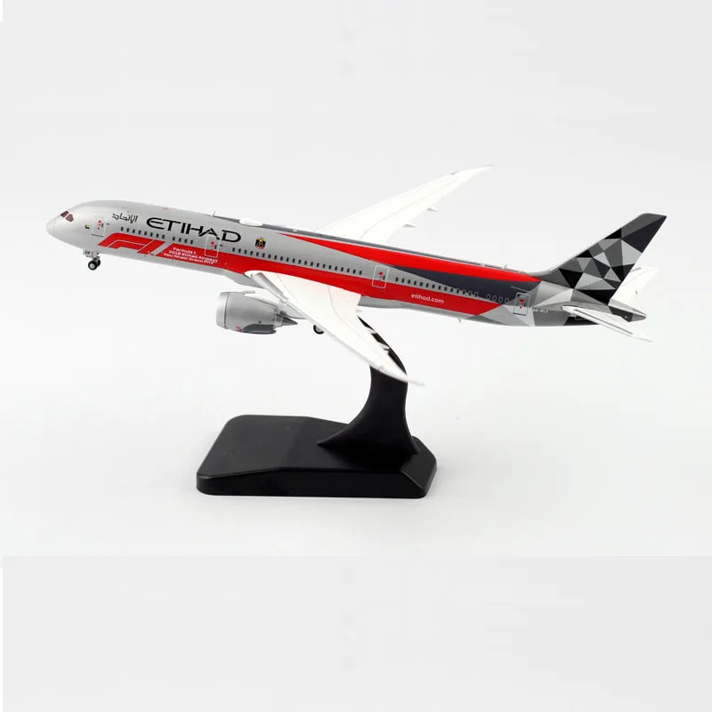 Diecast 1:400 Simulation Of Etihad Airlines B787-9 A6-BLV Brand New Alloy Aircraft Finished Model Decorations Collection Gife