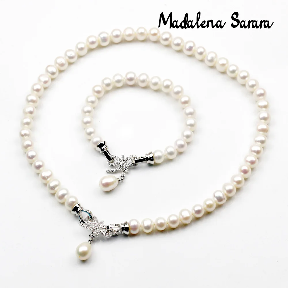 MADALENA SARARA 8-9mm Near Round Shape Freshwater Pearl Women Jewelry Set Butterfly Clasp