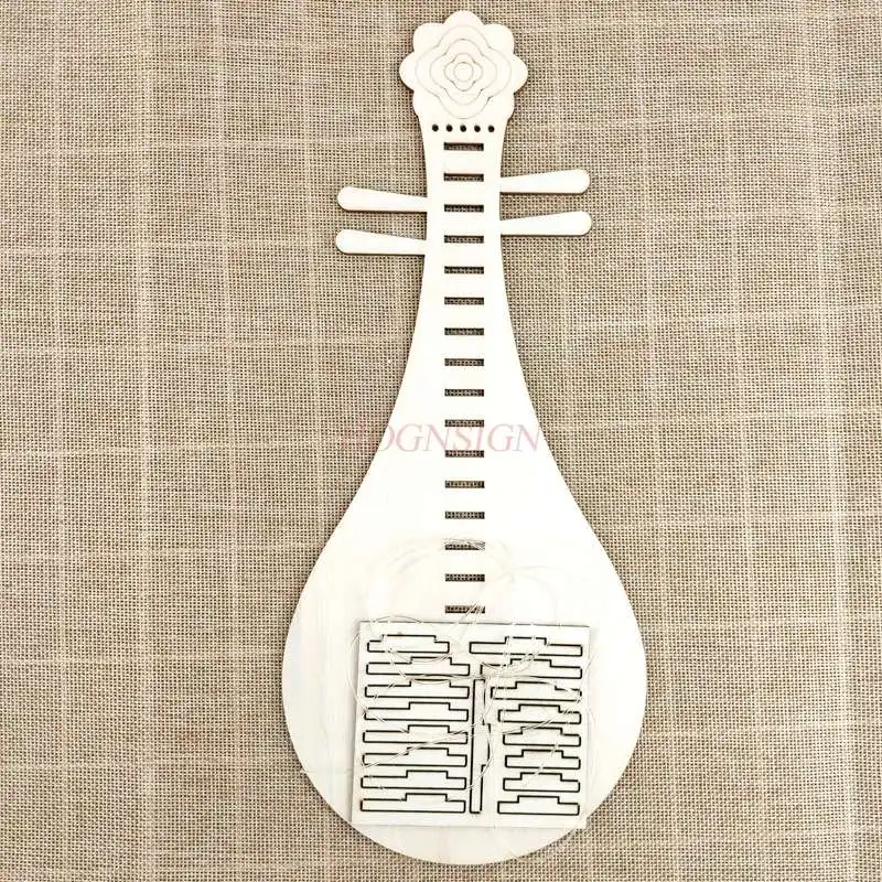 Traditional Chinese style wooden pipa kindergarten children hand-painted homemade white blank classical musical instrument