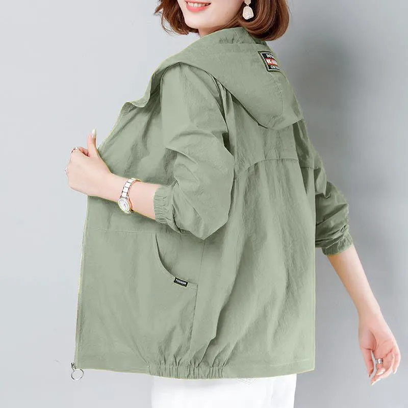 2020 New Summer Women Jacket Thin Coat Casual Long Sleeve Hooded Jacket Female Windbreaker Sunscreen Jacket Outwear Plus Size