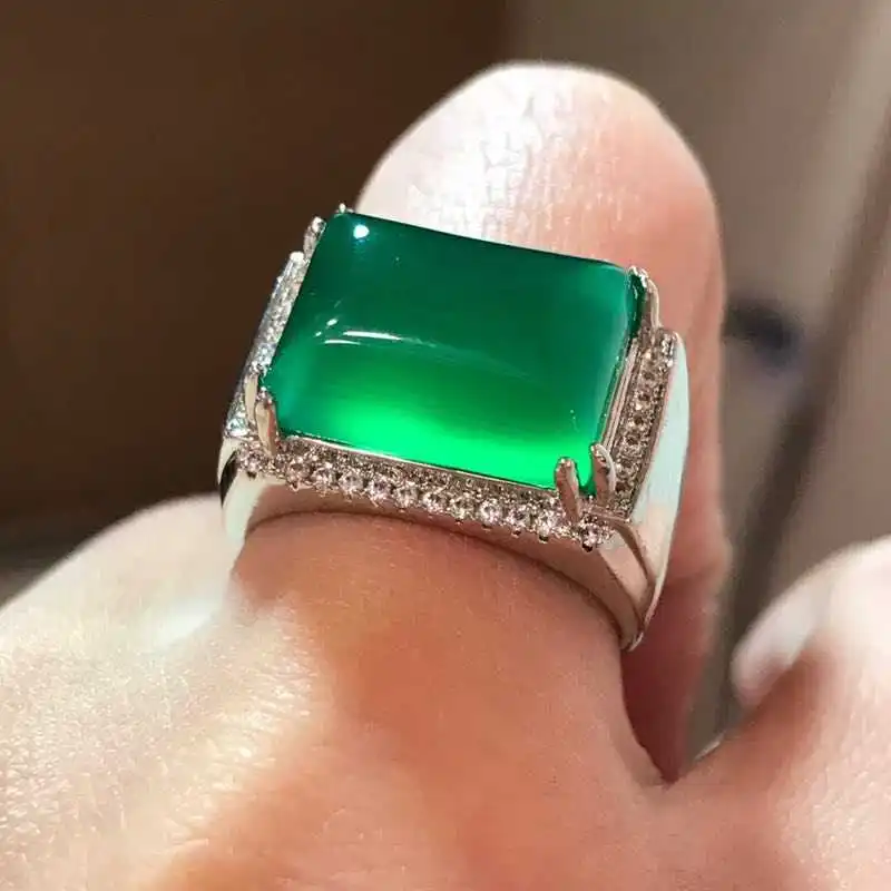 Careful design of emerald 925 silver inlaid with live ice Emerald  rectangle  ring  Resizable