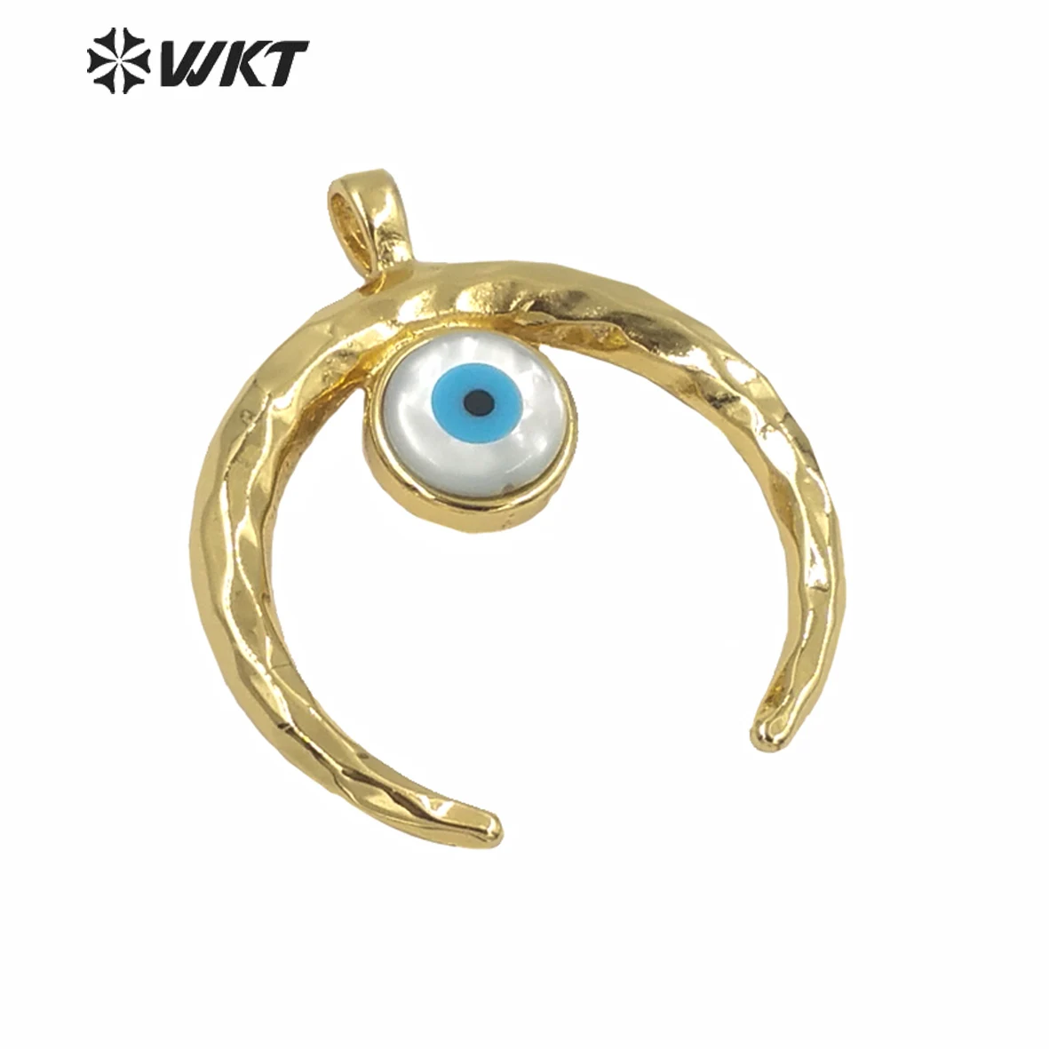 WT-P1115 Wholesale horn shape natural shell eye  pendant Fashion Big horn eye pendant for women jewelry 40*45mm