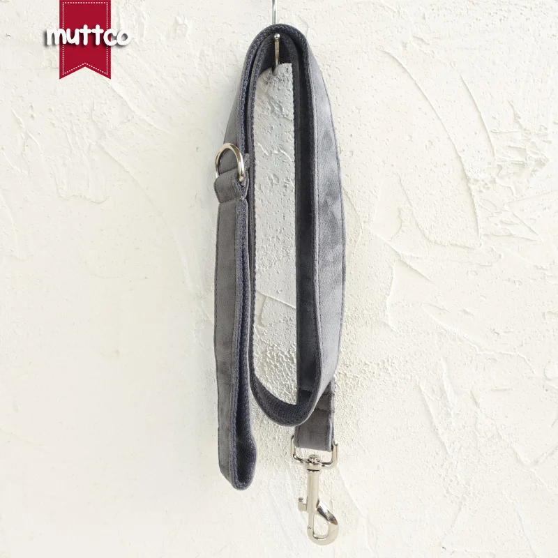 

MUTTCO unique design fashionable bow tie handmade dog leash THE GRAY dog leash 5 sizes UDL108