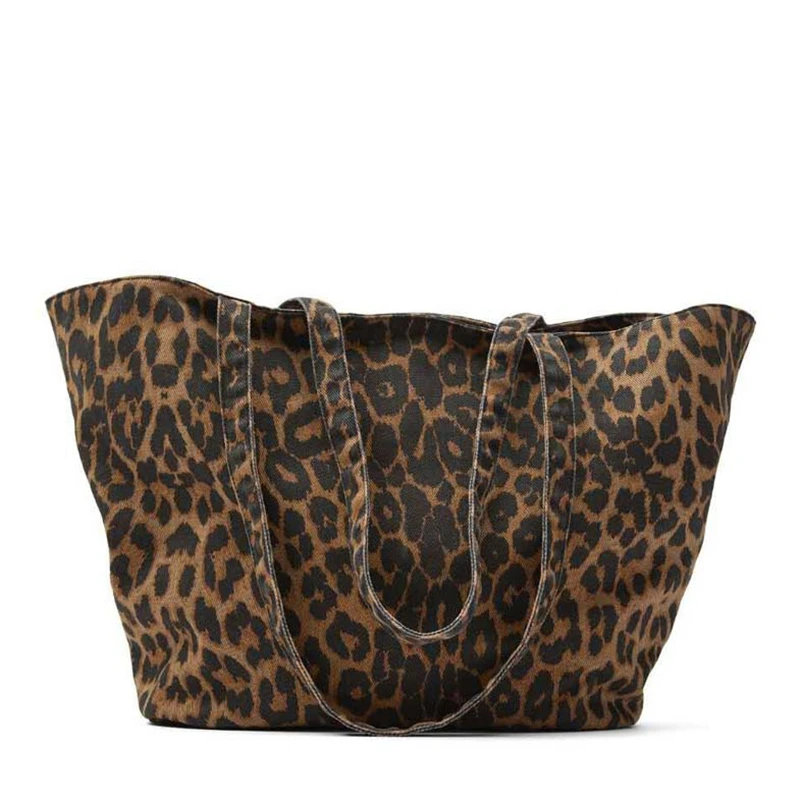 Hot Fashion 2021 New shopping bag leopard print fabric large capacity commuter One Shoulder Tote Bag