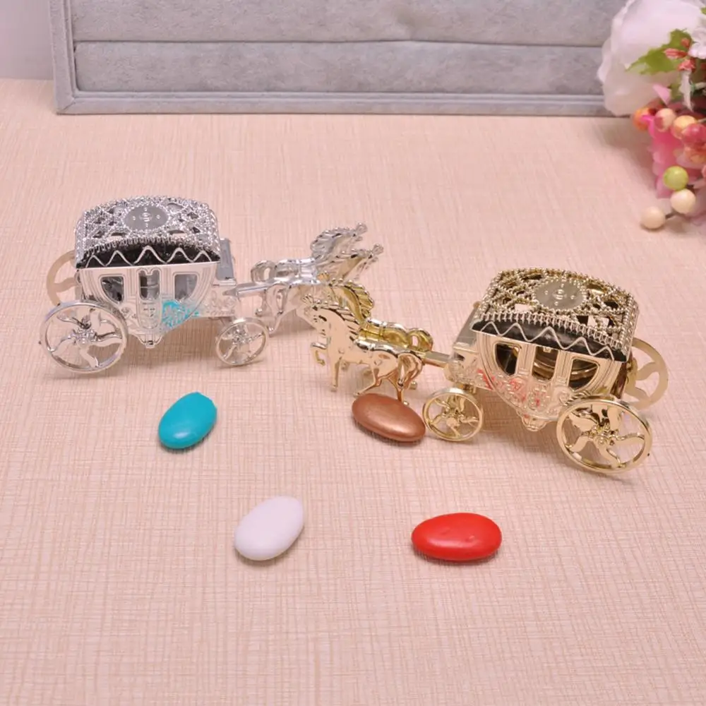 Plastic Candy Box Carriage Shape Cute Bonbon Chocolate Boxes Baby Shower Party Gifts Decor Birthday Wedding Candies Holder