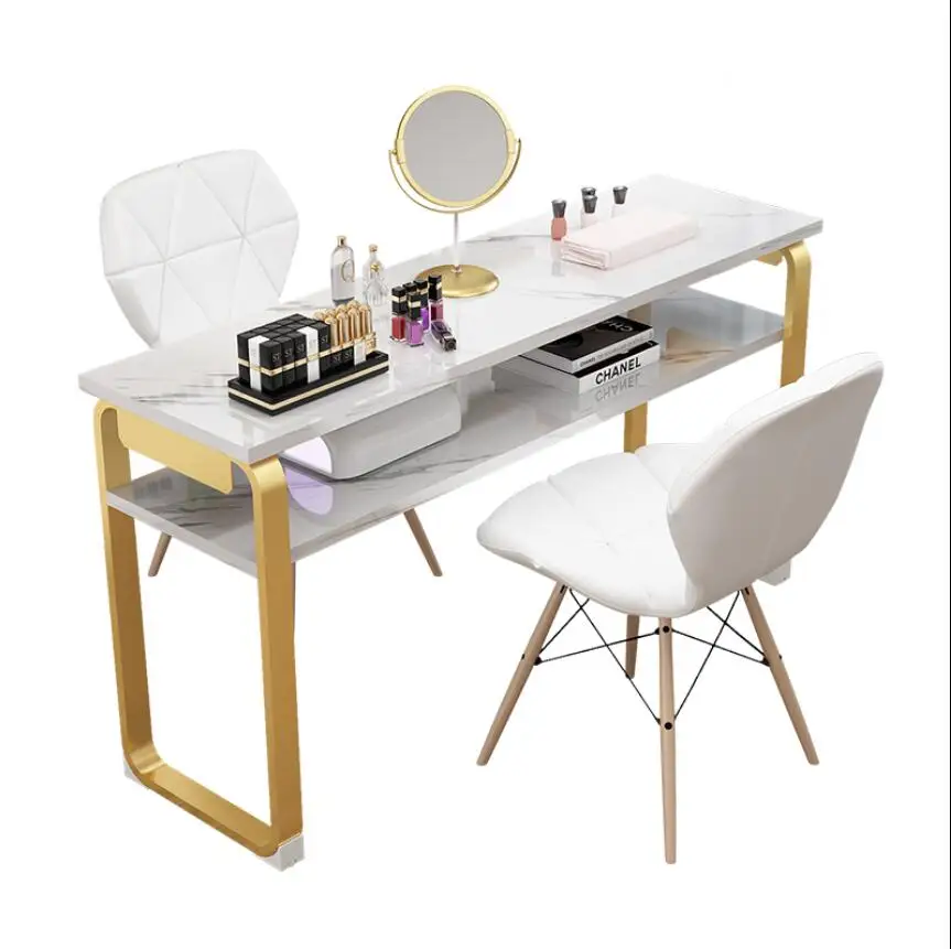 Table à ongles rouge simple, ensemble de chaises