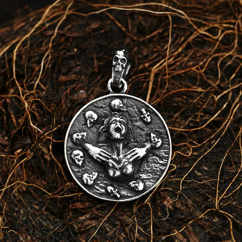 steel soldier punk Style Oval Skull Pattern pendant necklace fashion jewelry skull Pendant amulet heavy chain jewelry