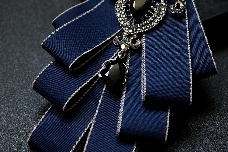 Luxus Mode Bowties Bögen Krawatte Brosche Stoff Kristall Pins Und Broschen Corsage Schmetterling Bluse Zubehör Pin Revers für Frauen – Detail 3