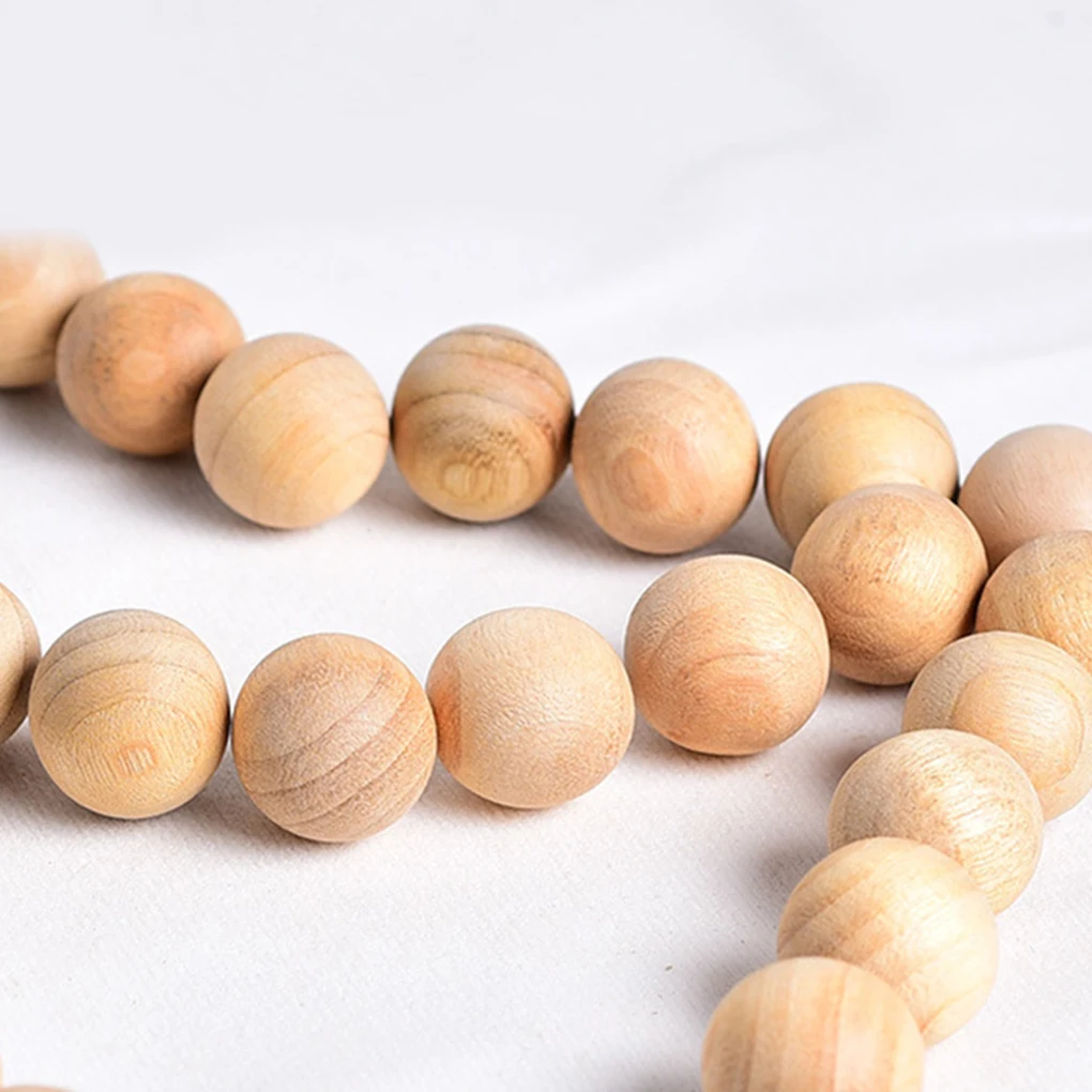 High Quality 50PCS/Set Smell Cedar Moth Insect Repellent Round Balls Durable Wood Book Clothes Camphor Balls Drawer