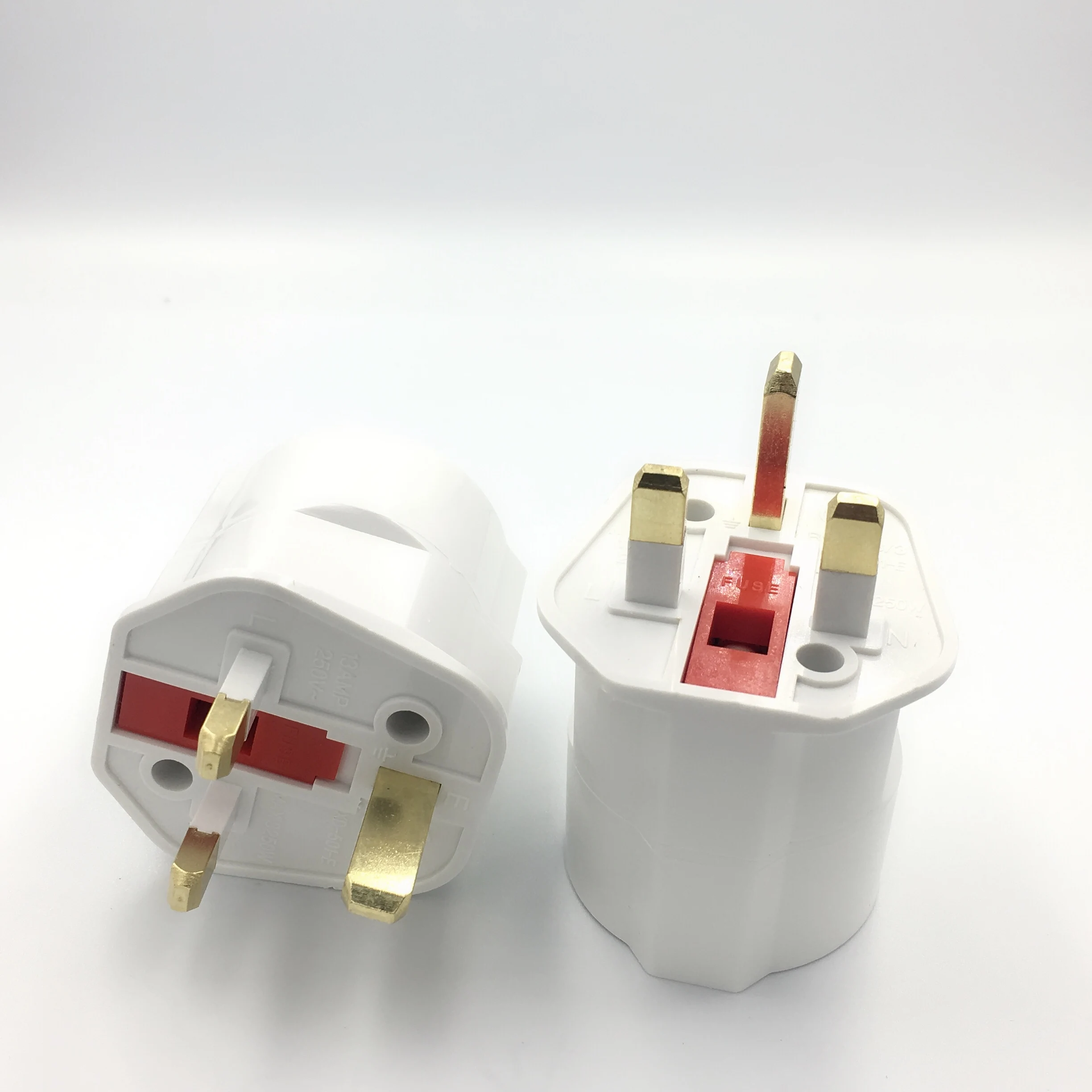 Universal 13a 250V copper EU Korea germany france Russia to HK UK Power adapter fused plug Singapore Malaysia Converter type G