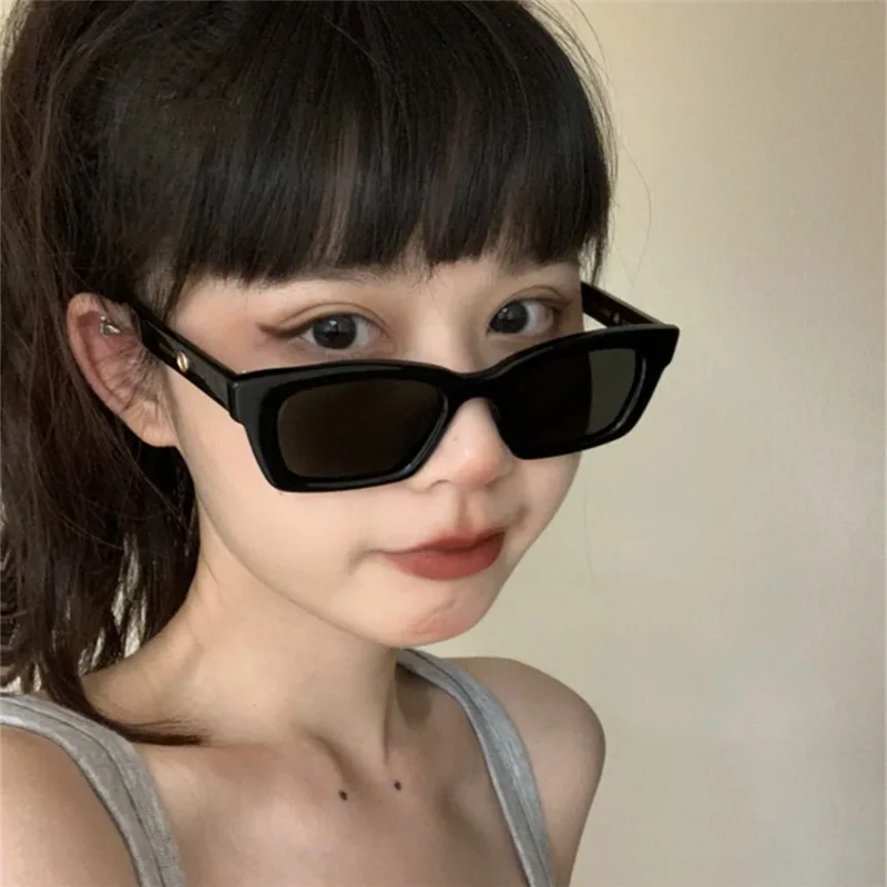 2024 New Women Rectangle Vintage Sunglasses Brand Designer Retro Points Sun Glasses Female Lady Eyeglass Cat Eye Driver Goggles