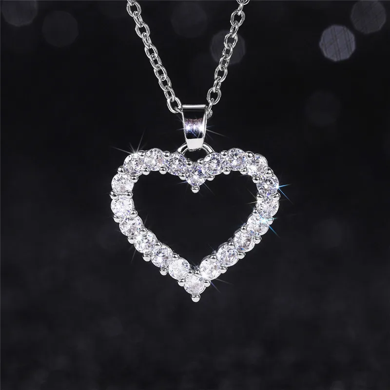 Huitan Bling Bling Princess Heart Wisiorek Naszyjnik Srebrny Kolor Romantyczne Ślubne Naszyjniki Zaręczynowe Modna Biżuteria dla Kobiet