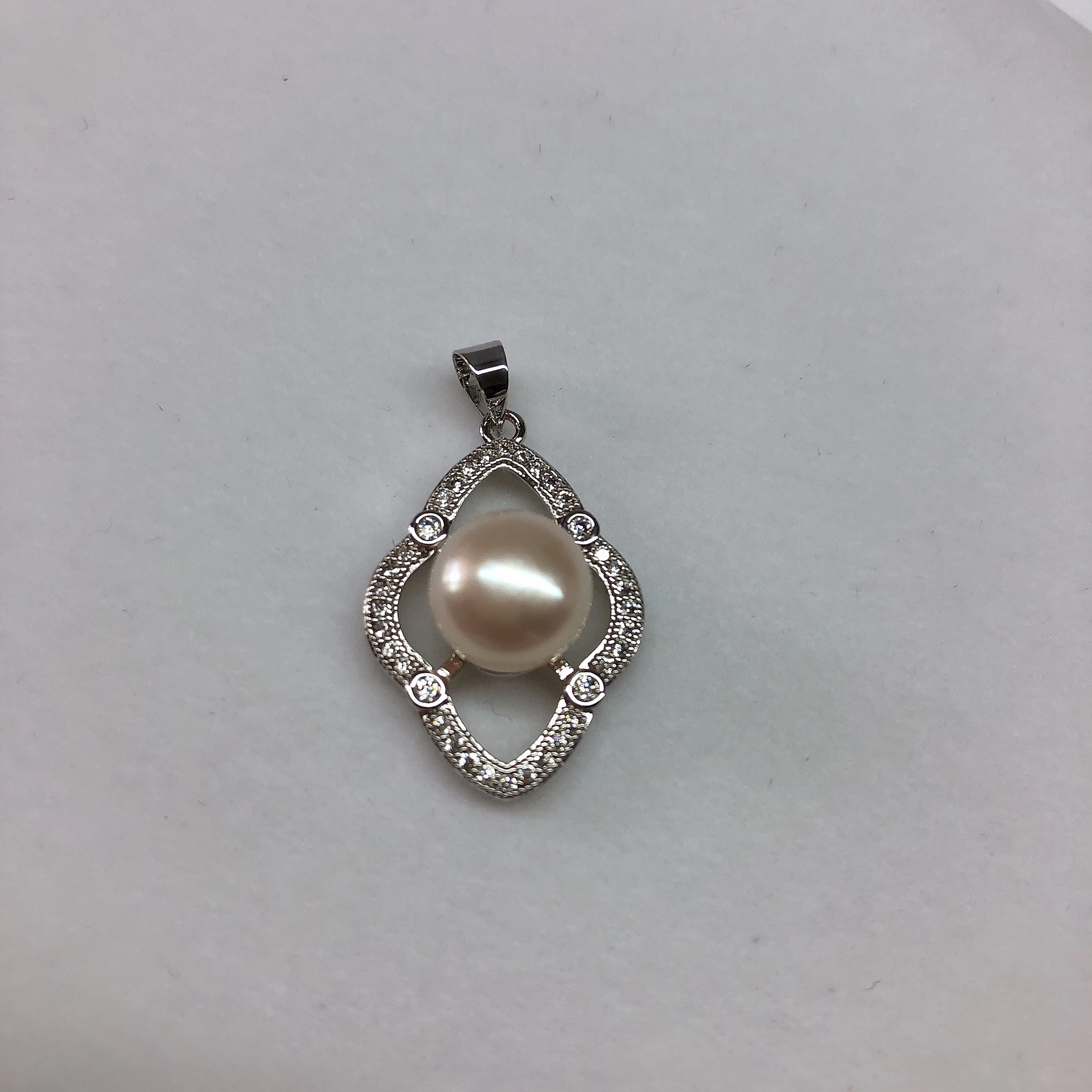 

Bridal Design Pendant Base Mountings Findings Jewelry Settings Parts for Female Women Pearls Beads Stones Crystal Agate Coral