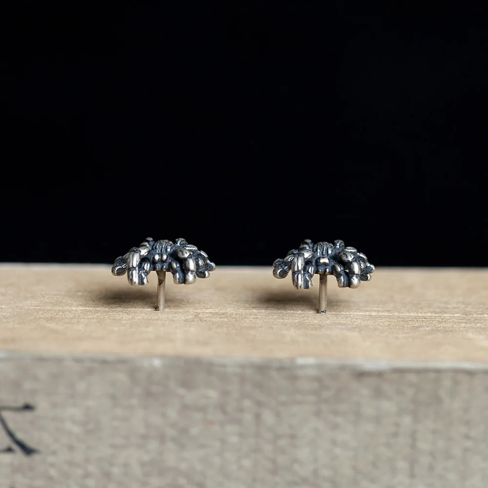 MKENDN Punk Style 925 Sterling Silver spider Stud Earrings For Men and Women Gothic Street Pop Hip Hop Ear Halloween Jewelry