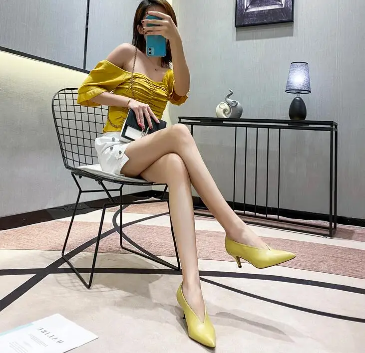 XGRAVITY Sexy Autumn New Designer Vintage Evening Shoes Ladies Fashion Pointed Toe V Cut Woman Shoes High Heel Pumps Sexy C323