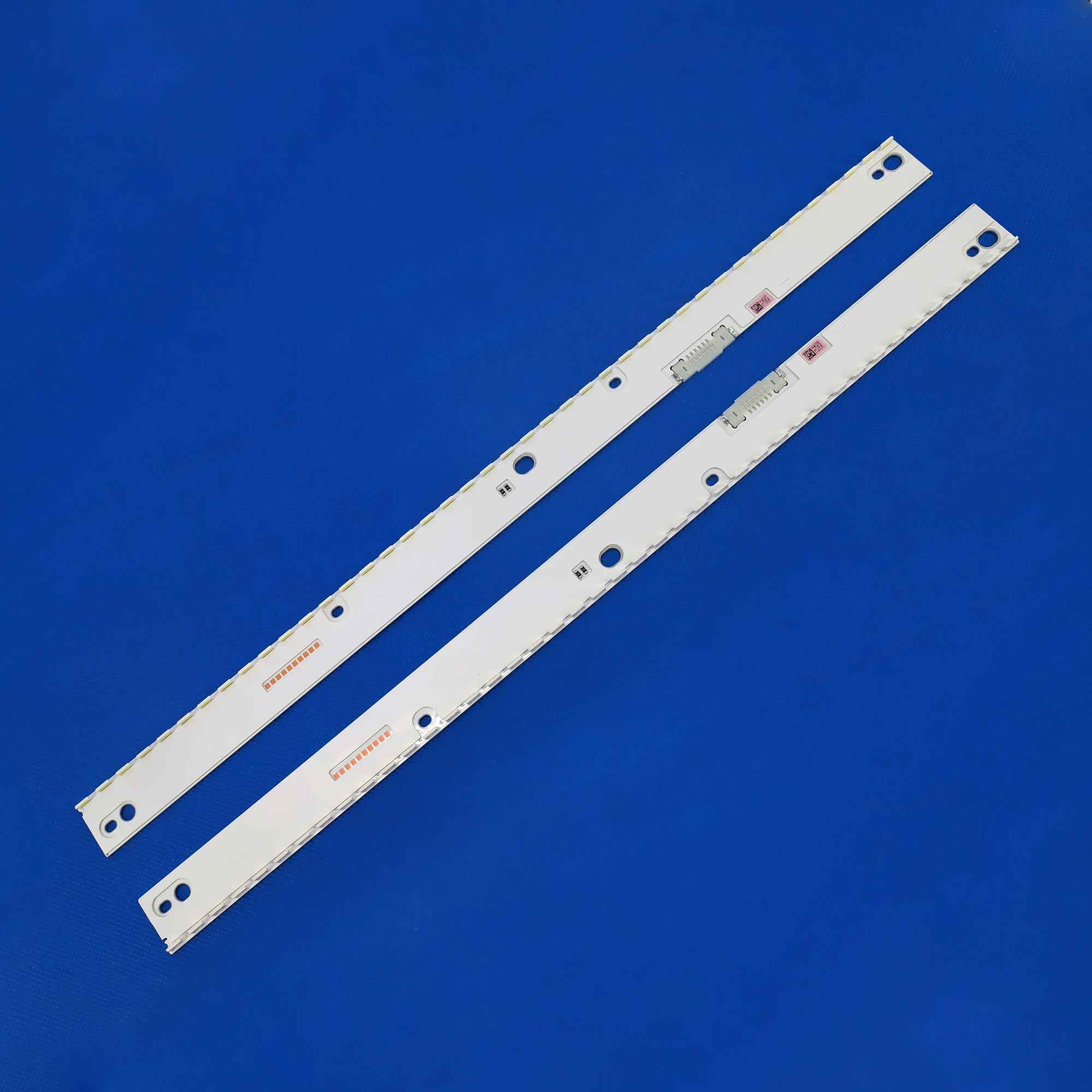 2pcs tira conduzida luz de fundo PARA Samsung UE40MU6405U UE40KU6470 UE40MU6470 UE40KU6400 UN40KU7000 UE40MU6400U BN96-39627A 39628A