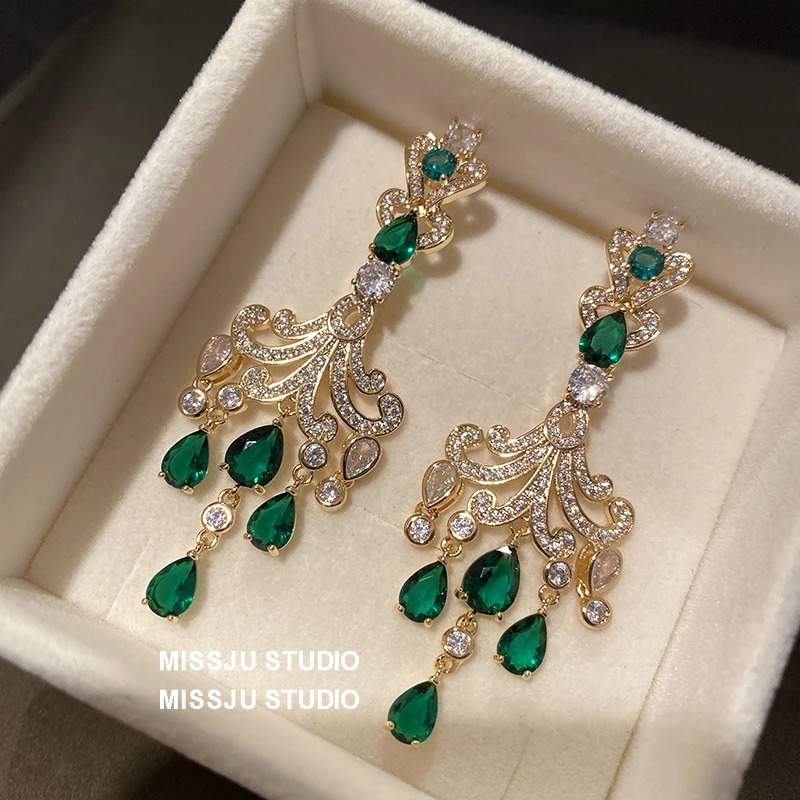 Drop Earrings For Women 925 Needles Exquisite Green Artificial Emerald Chinese Court Style Ornaments Fine Jewelry Drop Shipping