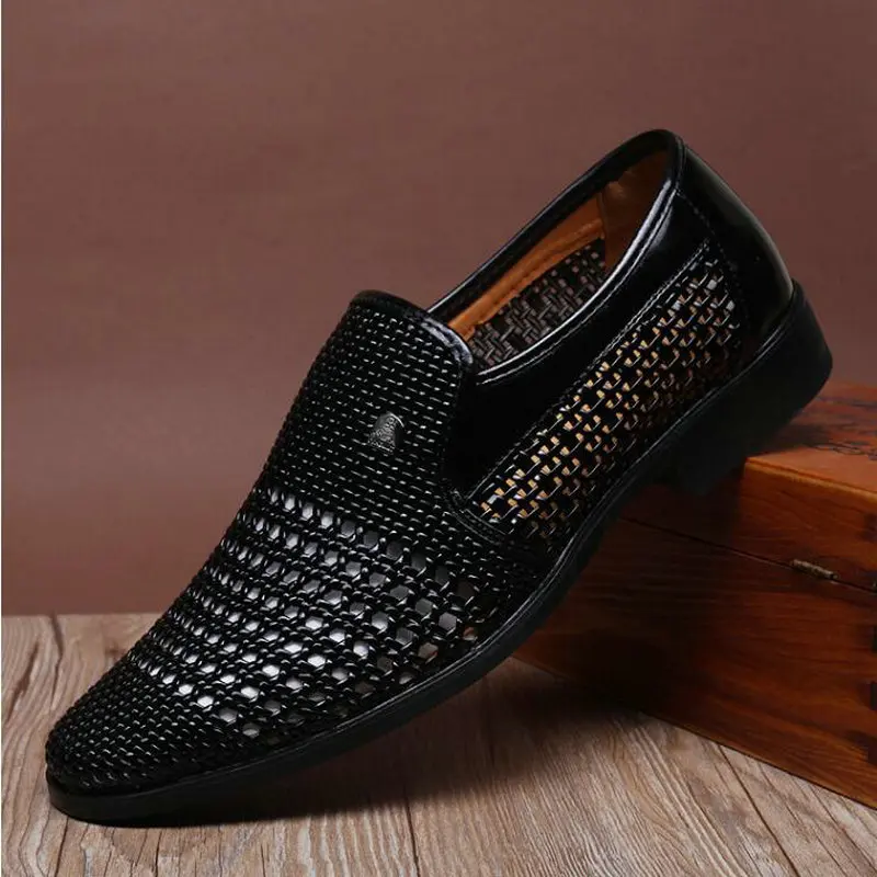 Dad Summer Sandals Breathable Shoes sandals For Middle-aged Mens Shoes Cut-outs Shoes Slip On Mens Leather Sandals AD-02